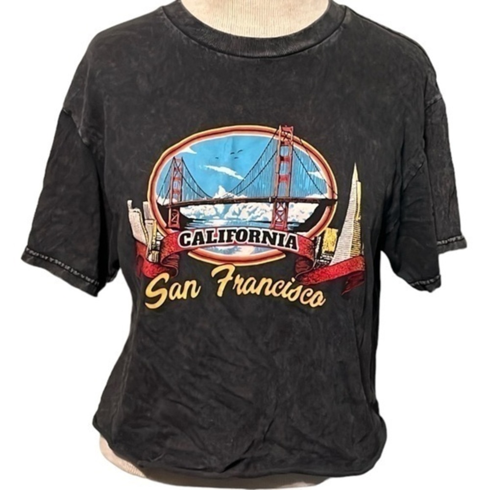 J.Galt short sleeve cropped tee San Fran Cali, black with bridge picture medium